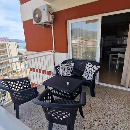 Apartamento De 1 Habitacion Frente Al Mar Y Con Piscina Leilighet Benicàssim Eksteriør bilde