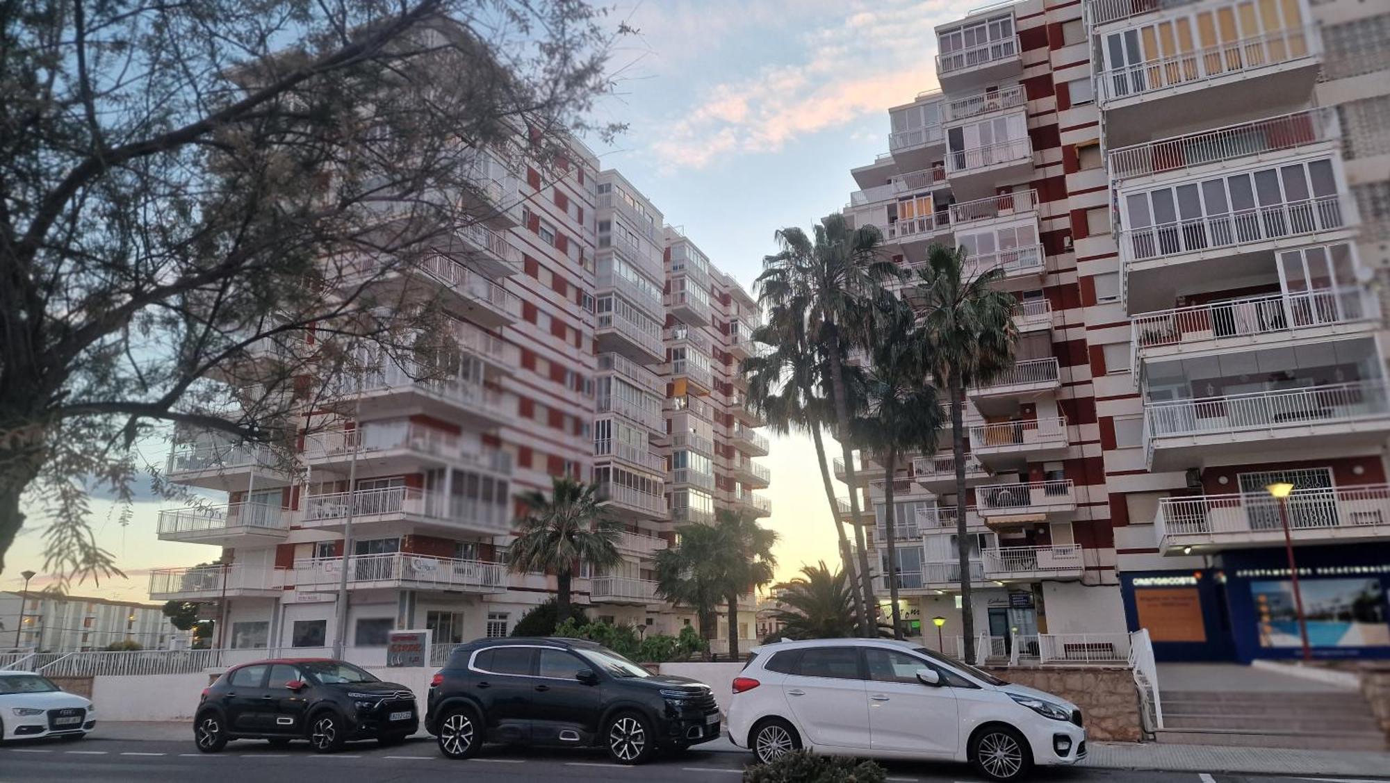 Apartamento De 1 Habitacion Frente Al Mar Y Con Piscina Leilighet Benicàssim Eksteriør bilde