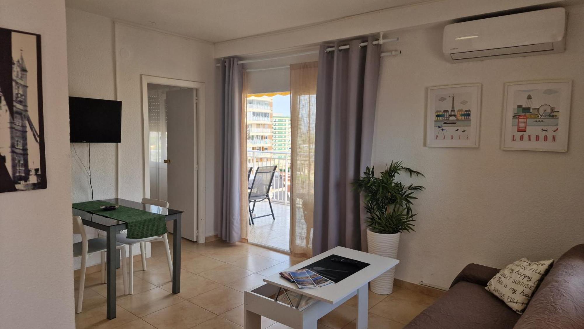 Apartamento De 1 Habitacion Frente Al Mar Y Con Piscina Leilighet Benicàssim Eksteriør bilde